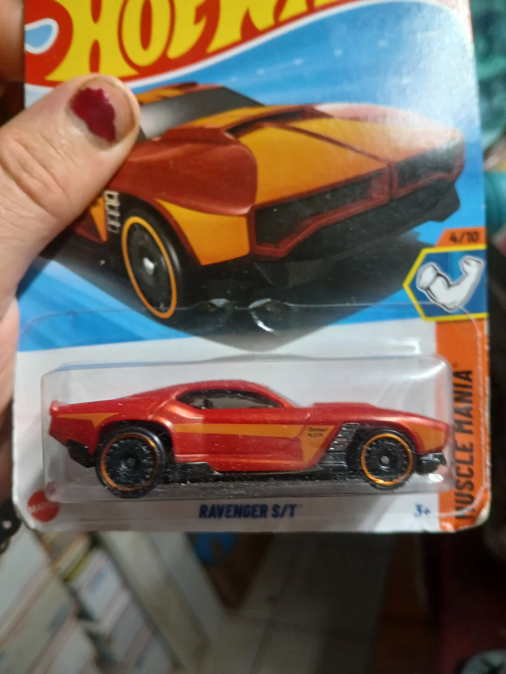 Hot Wheels Ravenger S/T is a 1:64 scale die-cast muscle car featured in the Musc